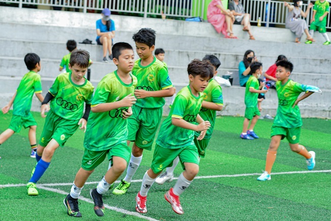 Trung tâm dạy bóng đá Nam Việt