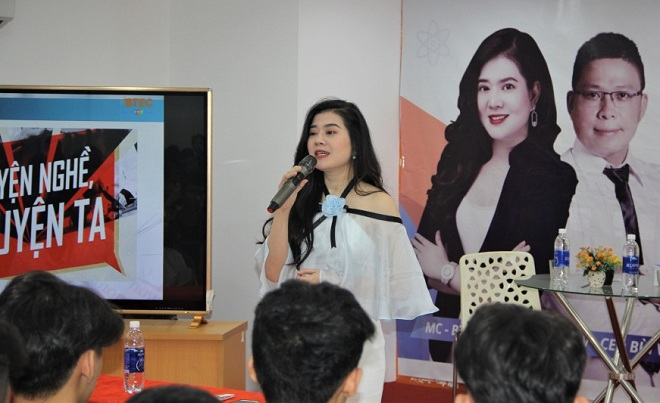 Học làm MC chuyên nghiệp