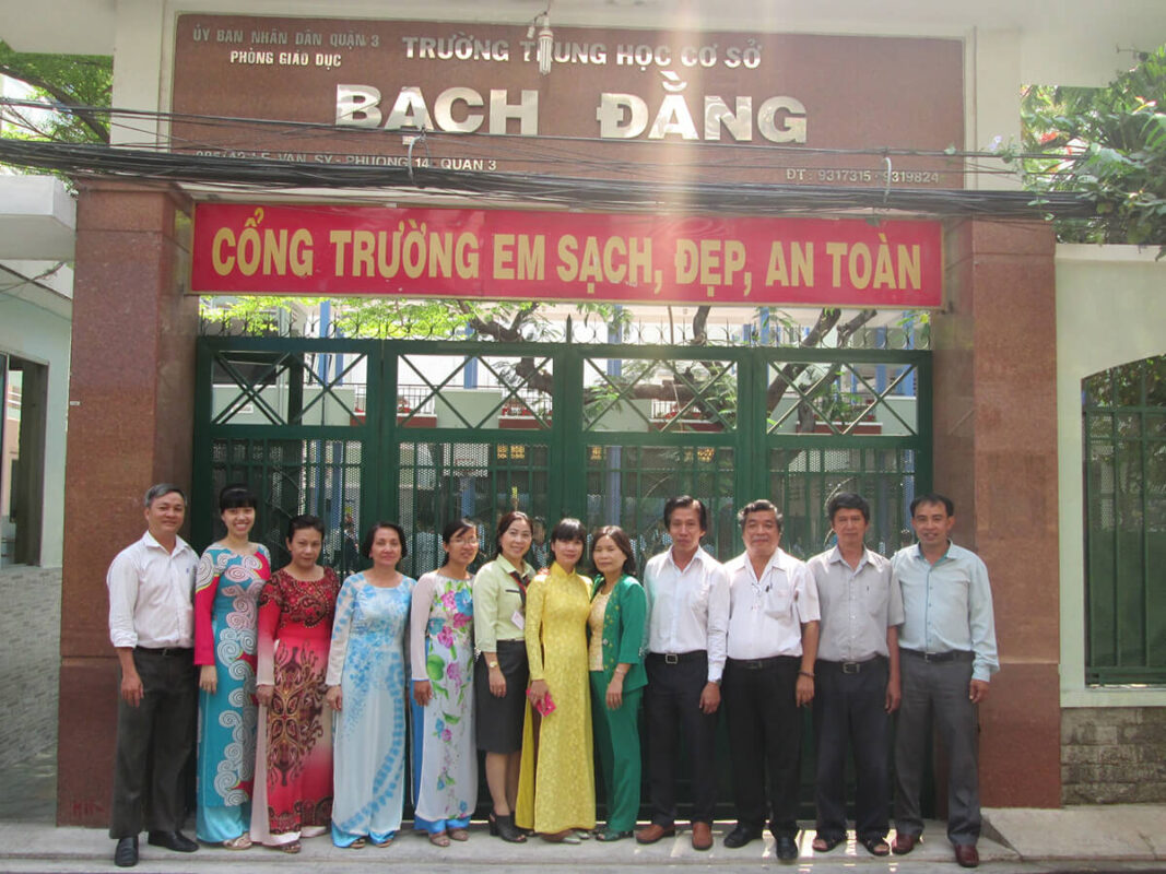 Trường Trung học Cơ sở (THCS) Bạch Đằng