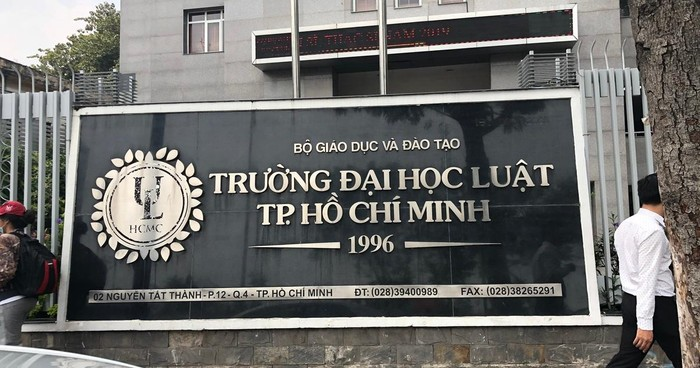 Đại học Luật TPHCM