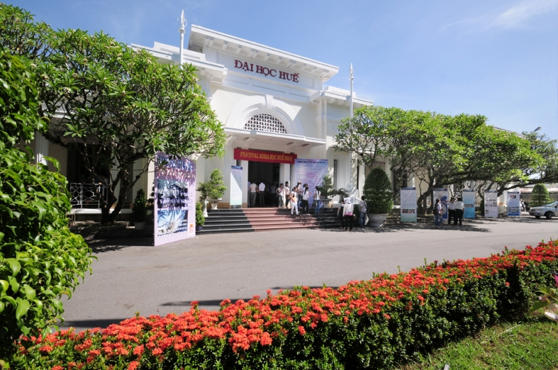 Đại học Huế