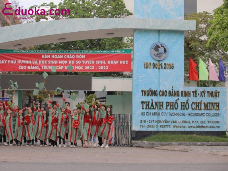 Cao đẳng Kinh tế - Kỹ thuật TP.HCM