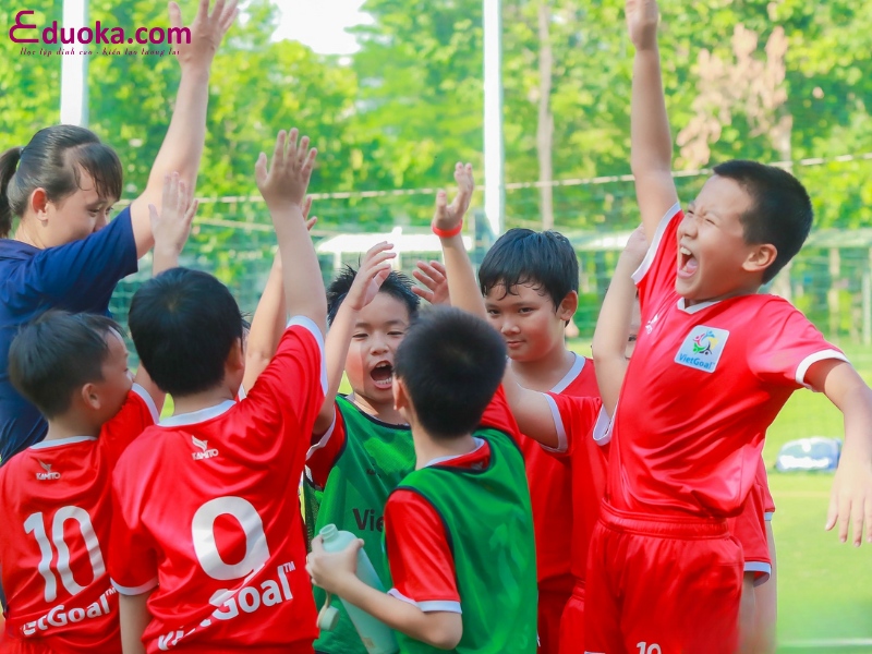 Trung tâm dạy Bóng đá Trẻ em VietGoal Nhà Bè