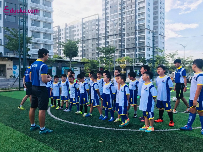 Trung tâm đào tạo bóng đá Dương Minh Sài Gòn