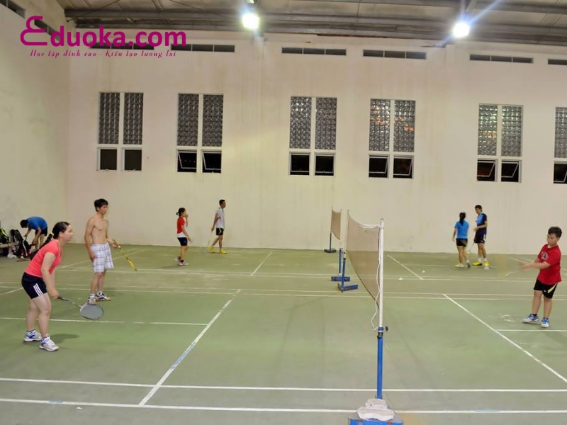 Sân cầu lông Bình Tân - Sân trường THPT Phú Lâm