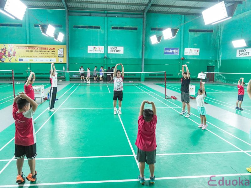 Tổng quan đôi nét về sân cầu lông Học viện TT Badminton