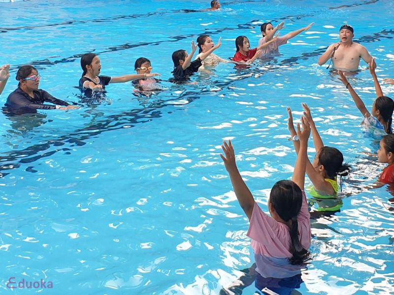 Đơn vị cung cấp lớp học bơi lợi uy tín tại HCM