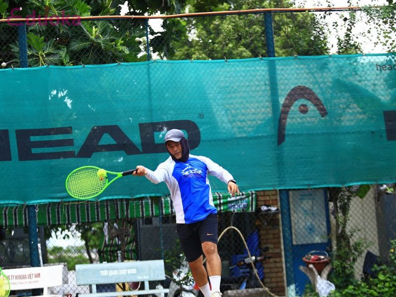 Chi Phí Sử Dụng Dịch Vụ Tại CLB Tennis Đại Thế Giới Là Bao Nhiêu?