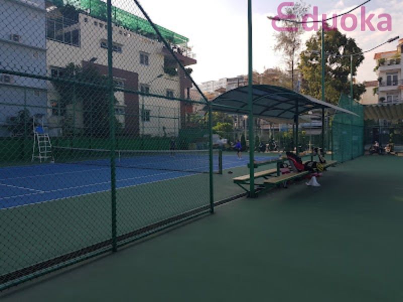 Dịch Vụ Tại Sân Tennis 26