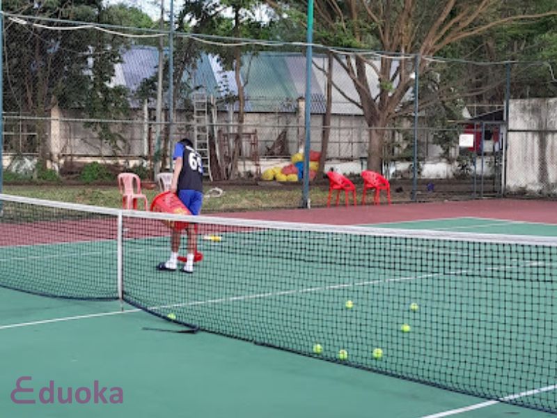 Dịch vụ tiêu biểu tại Sân Tennis Trung Tâm TDTT Phú Mỹ Hưng