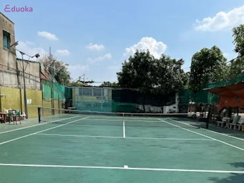 Sân chơi Tennis 66 