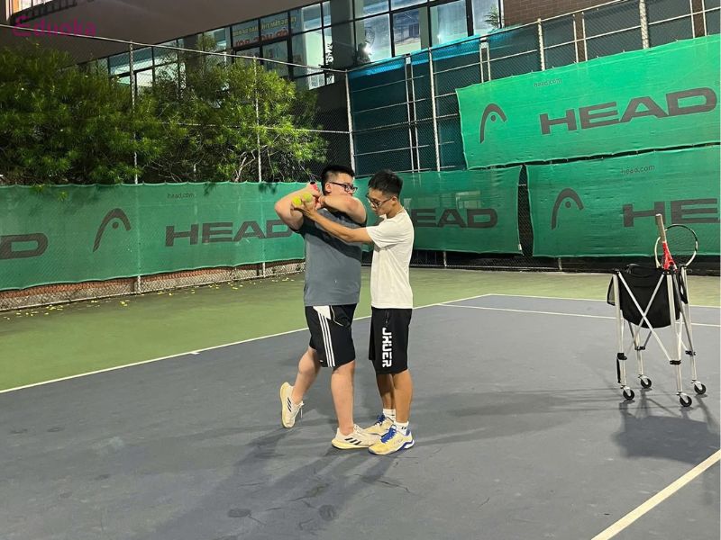 Tham gia lớp dạy tennis uy tín tại khu vực phường Thủ Đức 