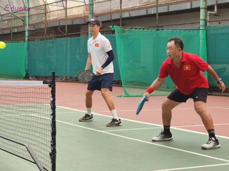 Thông tin khóa học học tennis phường Tân Định