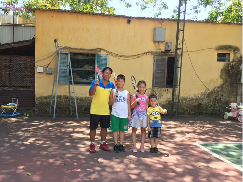 Tại sao nên chọn lớp học tennis phường Cầu Ông Lãnh?