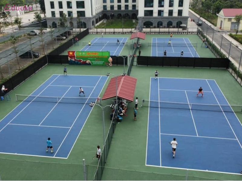 Sân tennis Ngọc Lan