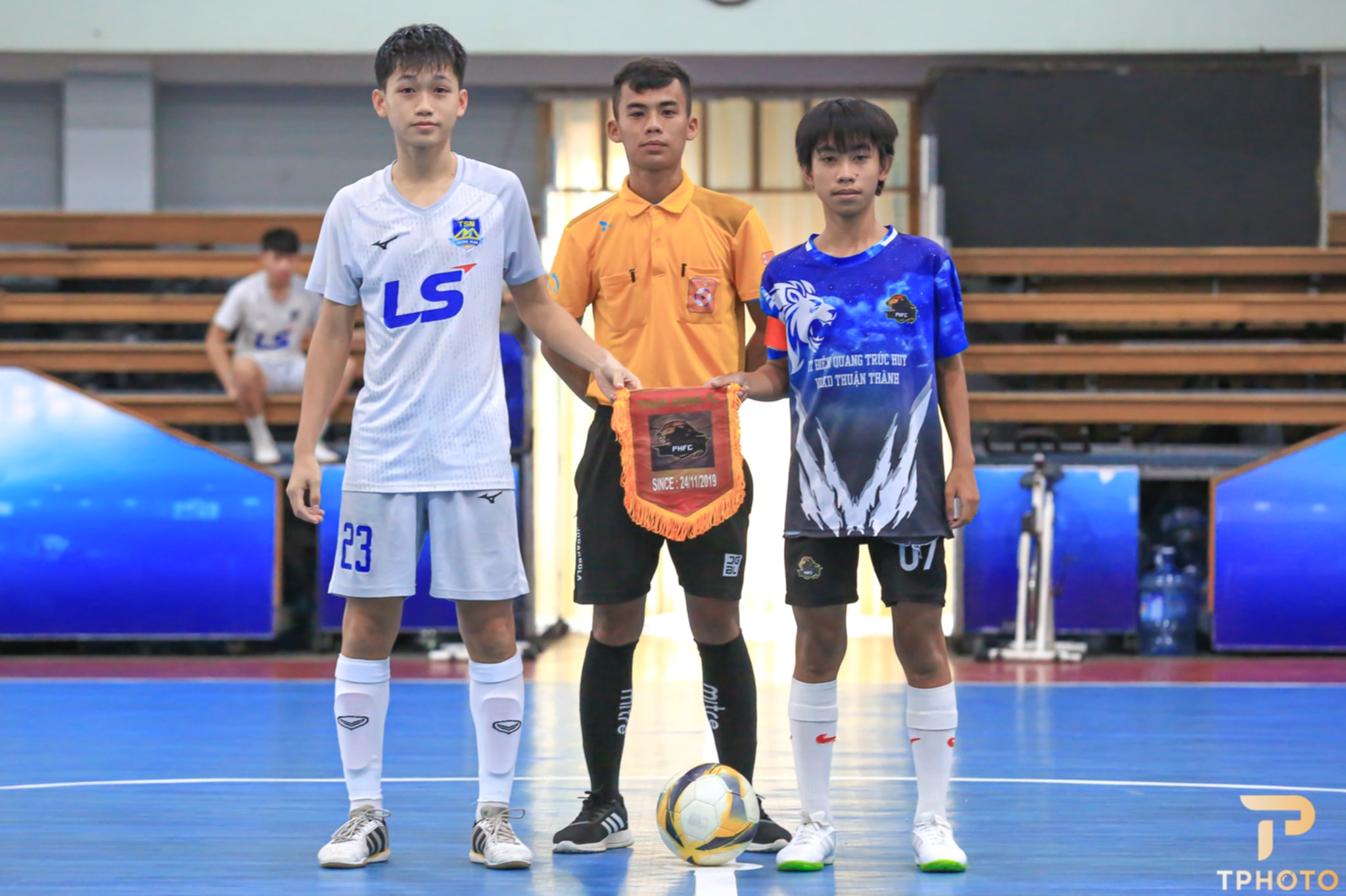 Hình khóa học