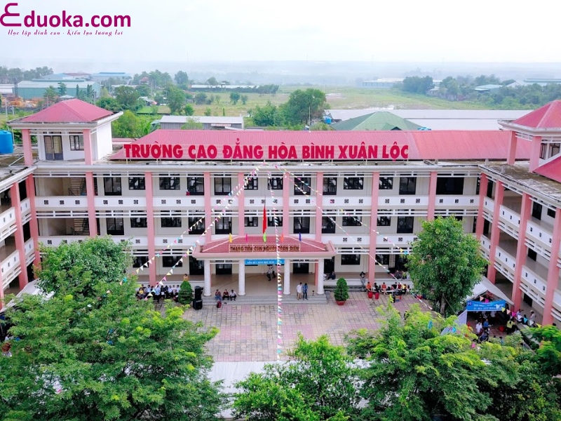 Trường Cao đẳng Hòa Bình Xuân Lộc