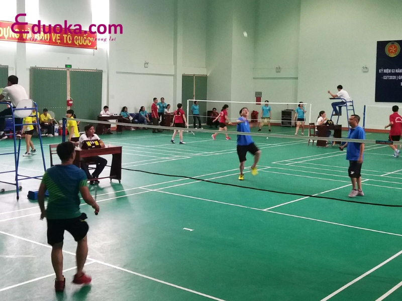 Trung tâm cầu lông Viet Badminton