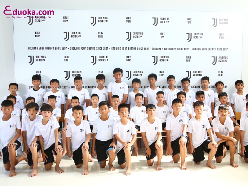 Lớp bóng đá Juventus Academy