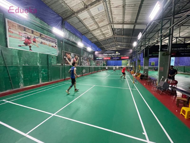 Dịch vụ tại Sân cầu lông Tám Khỏe Badminton