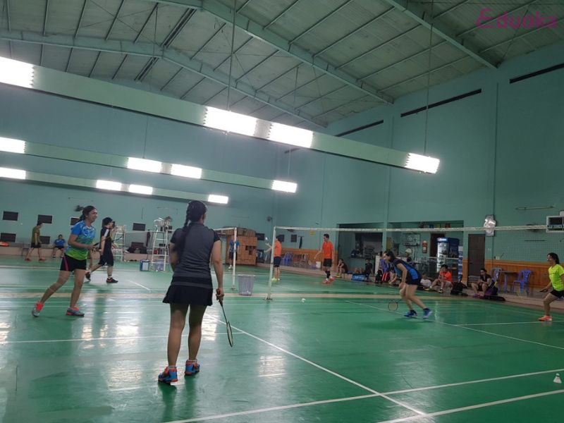 Dịch vụ tại sân cầu lông Làng thiếu niên Thủ Đức