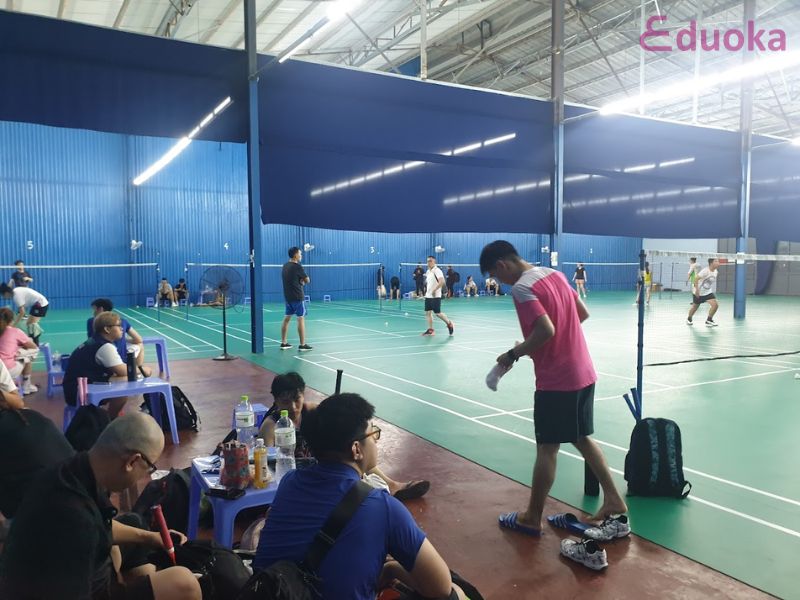 Tổng Quan Về Sân Cầu Lông T&T