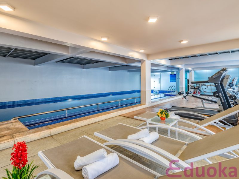 Sơ Lược Về Bể Bơi Cherry Hotel & Apartment