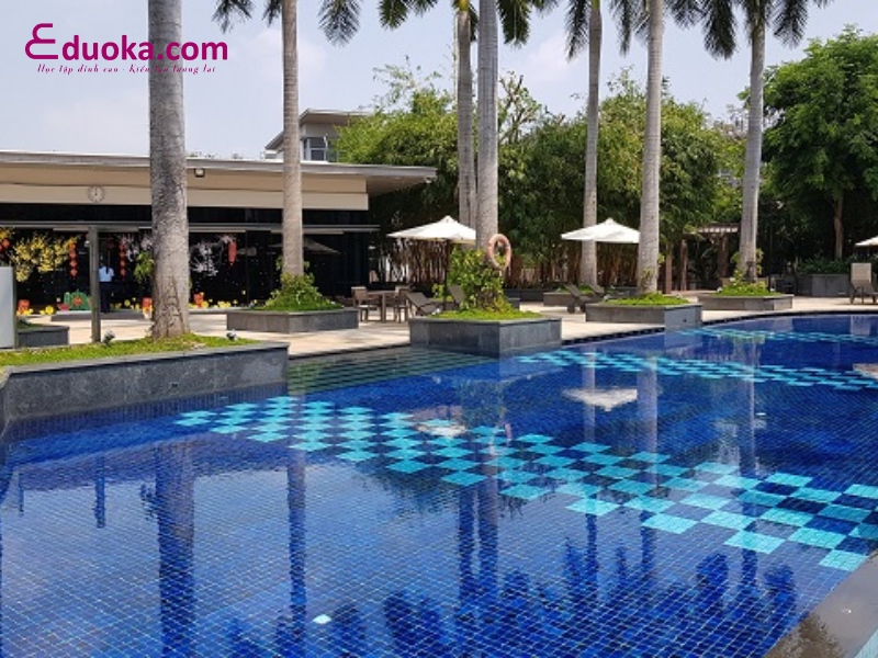Bể bơi quận 9 Riviera Cove