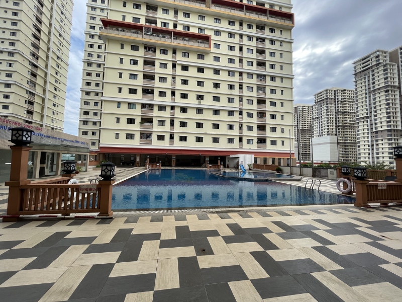 Hồ bơi chung cư Đức Khải quận 7