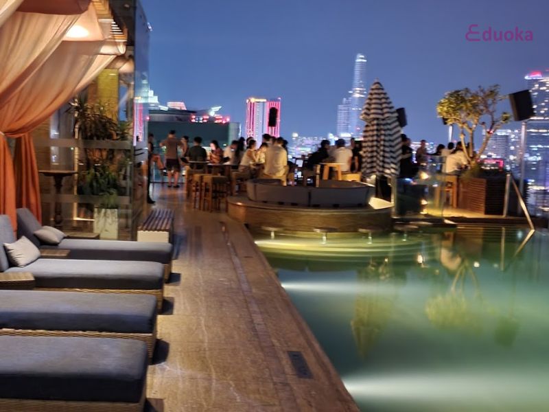 Lợi ích tại Hồ Bơi Social Pool Rooftop Bar quận 3