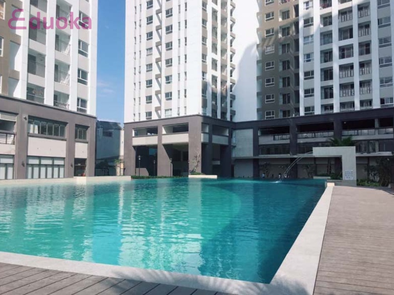 Hồ bơi Tân Phú - chung cư Rich Star