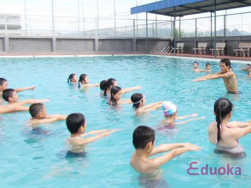 Eduoka là nền tảng cung cấp khóa học bơi uy tín