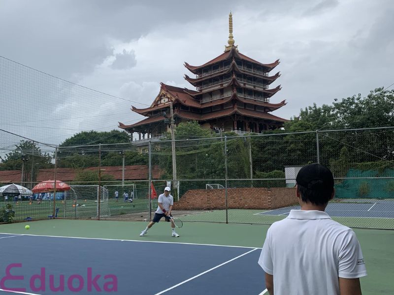 Tiện Ích Tại Sân Tennis Bình Khánh Q2