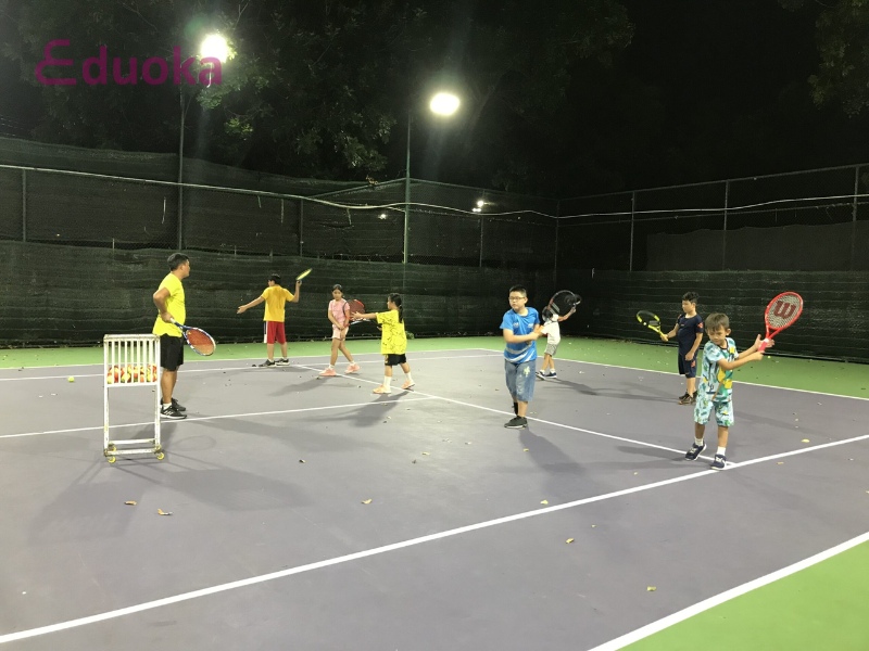 Lớp học tennis tại các lớp dạy tennis Quận 3