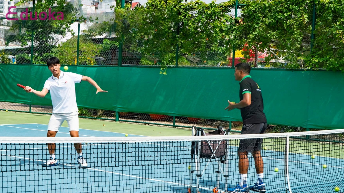 Lớp dạy tennis quận 5 - Trung tâm dạy tennis tại Quận 5 uy tín